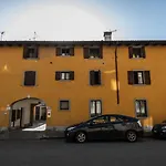 Apartment Castellana Mono 68 Udine