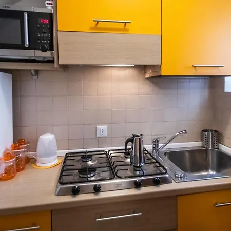 Italianway - Castellana Mono 68 *