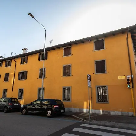 Italianway - Castellana Mono 68 アパート ウーディネ