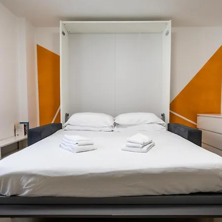 Italianway - Castellana Mono 68 *