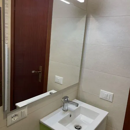 Castellana Mono 68 Apartment *